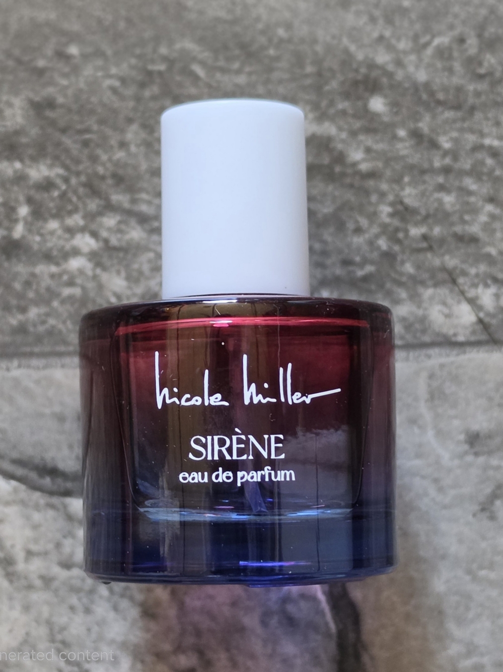 Nicole Miller Sirène Eau de Parfum — BNIB